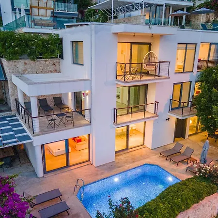 Luxus Skyla Mit 5 Schlafzimmern & Meer-blick * Kaş