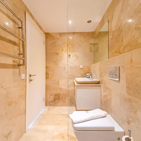 Luxus Skyla Mit 5 Schlafzimmern&meer-blick Villa *
